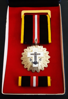 Military service medal